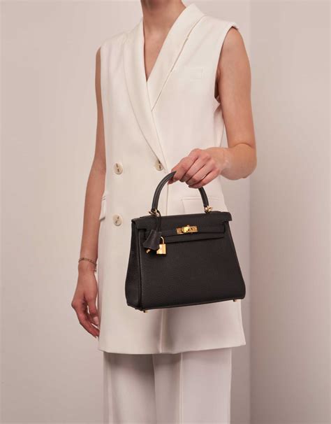 hermes kelly 25 black gold|Hermes kelly 25 sale.